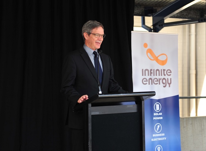 Mike Nahan at Broadway Fair Solar Opening